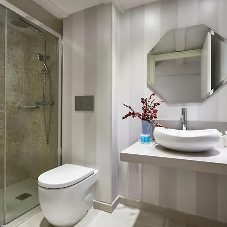 Bbarcelona Rogent Flats Daire *